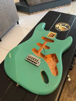 ALLPARTS FENDER LICENSED STRAT BODY, ALDER - SEA FOAM GREEN, #SBF-SFG