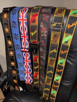 GUITAR STRAP LOT