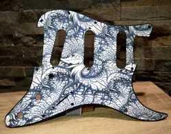 CUSTOM 3 COLOR ACID FLUX 3 TEXTURED PICKGUARD - FITS FENDER STRATOCASTER - USA M