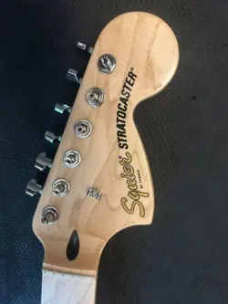 FENDER 2023 SQUIER AFFINITY MAPLE STRATOCASTER NECK W/TUNERS/PLATE/BOLTS