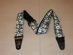 FLOWER GUITAR STRAP