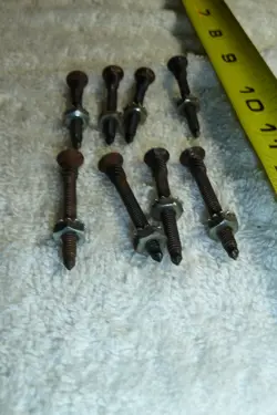 AMPLIFIER SPEAKER MOUNTING