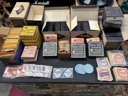 MIXED LOT OF BLACK DIAMOND, GIBSON VINTAGE GUITAR STRINGS NOS 1950S AND OLDER