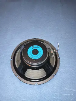 AMPLIFIER SPEAKER MADE
