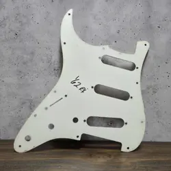 STRATOCASTER PICKGUARDS