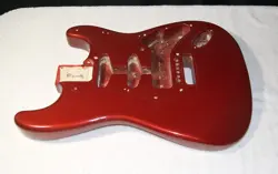MIM STRATOCASTER RED