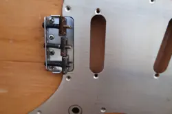 FENDER GOLD ANODIZED