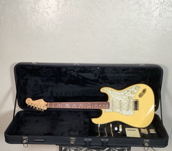 WITH CASE BUTTERCREAM