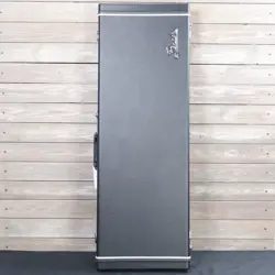 MODEL STRATOCASTER HARDSHELL