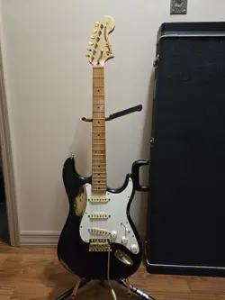 USED PARTSCASTER FENDER 70S STRATOCASTER RELIC