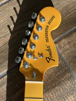 FENDER AV II AMERICAN VINTAGE 1975 TELE DELUXE NECK & TUNERS TELECASTER MAPLE