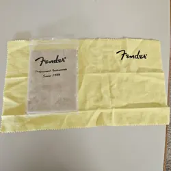 FENDER GUITAR POLISHING CLOTHS