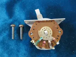 FENDER STRATOCASTER 5-POSITION