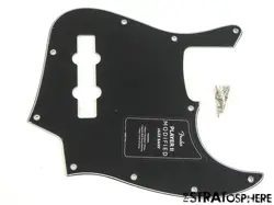 BLACK PICKGUARD BASS