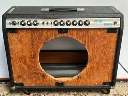 VINTAGE FENDER VIBROLUX REVERB TUBE AMPLIFIER - PROJECT