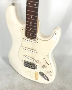 STRAT 6-STRING