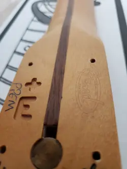 STRATOCASTER NECK 12