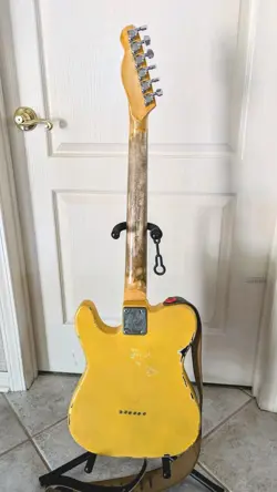 FENDER RELIC TELECASTER