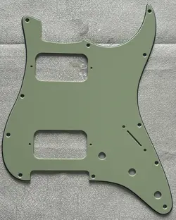 CUSTOM FOR FENDER DELUXE SERIES STRATOCASTER HH GUITAR PICKGUARD VINTAGE GREEN