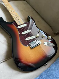 OPEN BOX FENDER PLAYER II MODIFIED STRATOCASTER - 3 TONE SUNBURST W GIGBAG