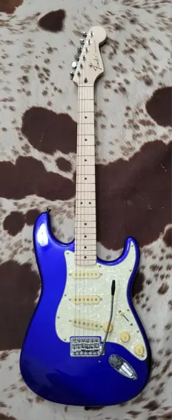 SQUIER STRATOCASTER COBALT