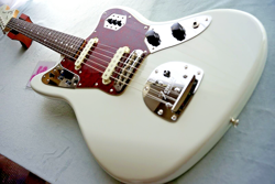 FENDER FSR MADE IN JAPAN TRADITIONAL 60S JAGUAR LIMITED COLOR OLYMPIC WHITE NEW