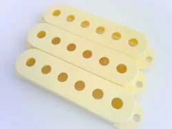 TRUE CUSTOM SHOP� DARK CREAM PICKUP COVERS FOR FENDER STRATOCASTER