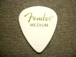 6 FENDER® 351 PICKS, MEDIUM WHITE, PICK