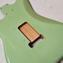 SERIES STRATOCASTER BODY