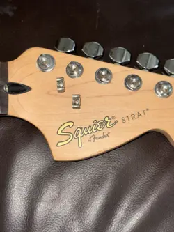 SQUIER AFFINITY STRATOCASTER RIGHT HAND LOADED ELECTRIC GUITAR NECK NICE!!!