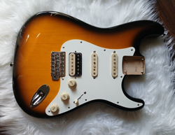 50'S STRATOCASTER MIJ