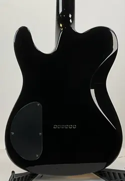 SOLIDBODY GUITAR BLACK