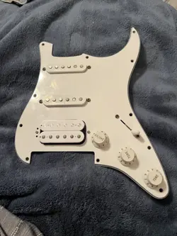 PICKGUARD GREAT CONDITION!