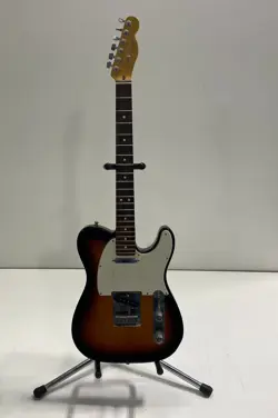 FENDER ELECTRIC GUITAR - TELECASTER