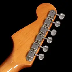 FENDER AMERICAN VINTAGE 62 STRATOCASTER 3 COLOR SUNBURST