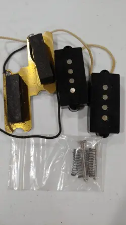 VINTAGE FENDER P-BASS PICKUP