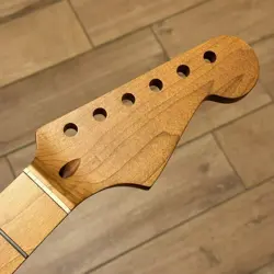 ROASTED MAPLE STRAT ELECTRIC GUITAR NECK NITRO FOR DIY FENDER STRATOCASTER PART