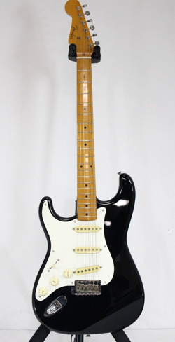 LEFT-HANDED STRATOCASTER ELECTRIC