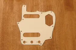 PICKGUARD AGED WHITE 3 PLY FOR FENDER JAGUAR