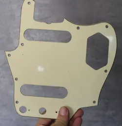 FENDER JAGUAR VINTAGE