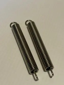 SPRINGS FOR FENDER