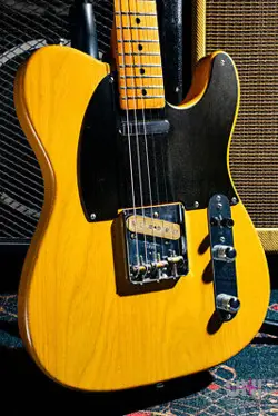 FENDER VINTAGE 52 TELECASTER 1982