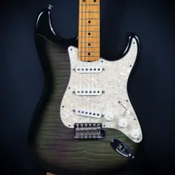 FENDER JAPANESE STRATOCASTER