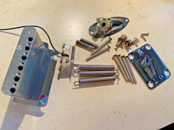 STRAT STRATOCASTER HARDWARE