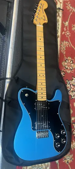 LIMITED EDITION VINTERA '70S TELECASTER DELUXE, LAKE PLACID BLUE