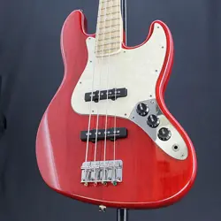 77 JAZZ BASS