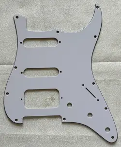 CUSTOM FOR FENDER 11 HOLE STRATOCASTER START HSS GUITAR PICKGUARD 3-PLY WHITE