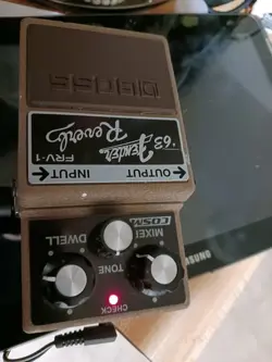 DIGITAL GUITAR EFFECT