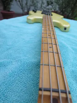 PARTS BASS GUITAR
