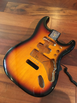 SUNBURST STRAT STANDARD
